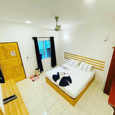 Sunny Beach Thoddoo Exterior foto